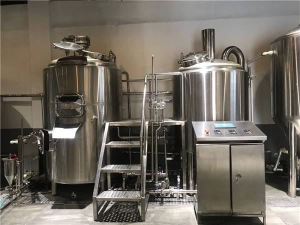 700L精釀啤酒設(shè)備 700L精釀啤酒設(shè)備